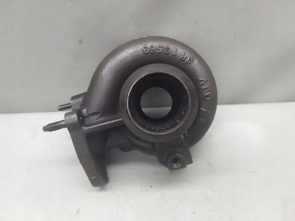 Carcaça de geometria de turbo Renault Scenic III 1.5 DCI OEM 3813563 image 5