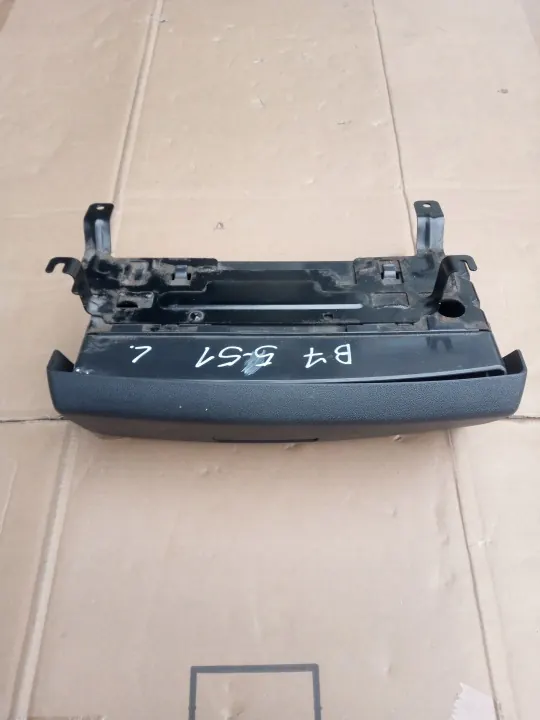 Audi A4 B6 B7 A6 istuinaluskaapit musta OEM 8E0882627A image 7