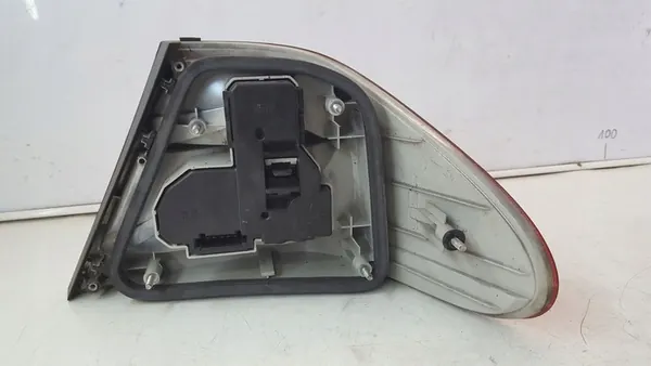 MERCEDES CLK 208 LINKER ACHTERLICHT image 4