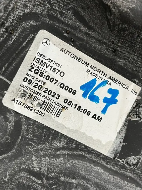 Mercedes GLE 167 Pyöränkaari Oikea Taka A1676821200 image 8