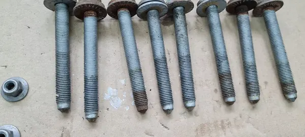 Q5 8R SQ5 Vis de montage avant OEM SRUBY image 6