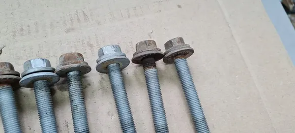 Q5 8R SQ5 Vis de montage avant OEM SRUBY image 8