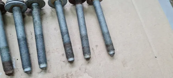 Q5 8R SQ5 Vis de montage avant OEM SRUBY image 9