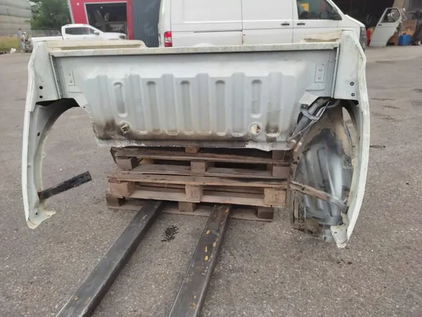 Mitsubishi L200 Koriaus OEM PAL25183 - Käytetty image 4