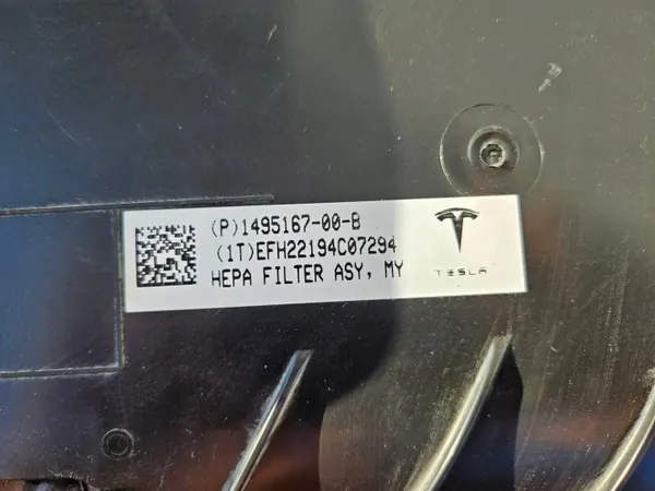 Tesla Y Interieurfilter OEM 1495167-00-B image 3