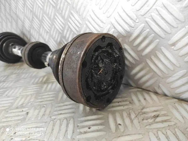 VW GOLF VI CADDY TOURAN A3 2.0 TDI VÄNSTER AXEL 3C0407271AE image 4