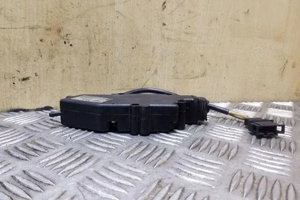 Centrallåsmotor VW TRANSPORTER IV FLATBED image 2