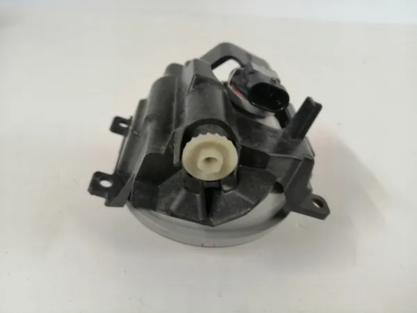 Toyota Rav 4 2018- Farol de Neblina Frontal Direito Halógeno image 6