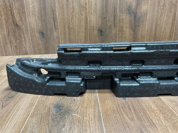 Absorbente parachoques trasero OEM 4J3802972 Audi E-Tron GT image 4