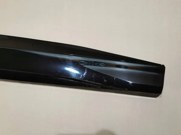 Audi Q4 e-tron Sportback Framre Höger Dörrlist OEM 89A853960C image 5