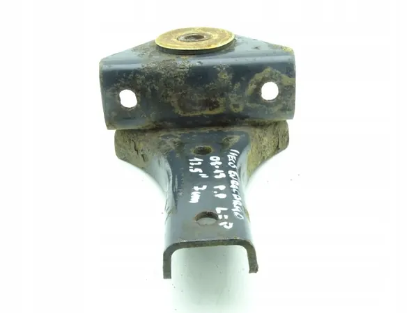 IVECO EUROCARGO 08-15 Support Ressort Avant 17,5cm image 4