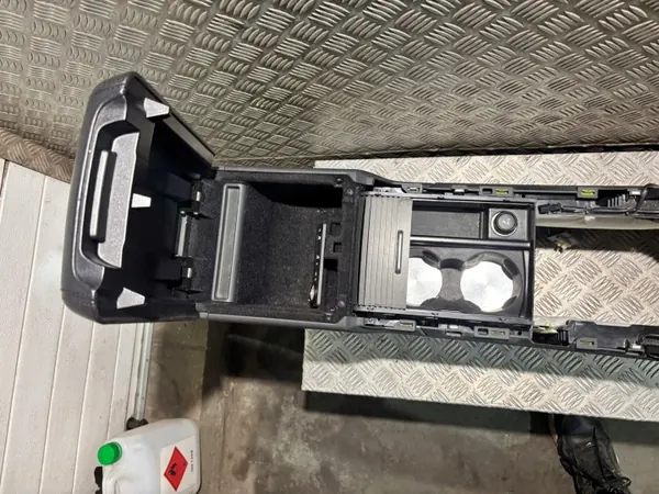 Accoudoir tunnel central OEM pour Range Rover Evoque image 5