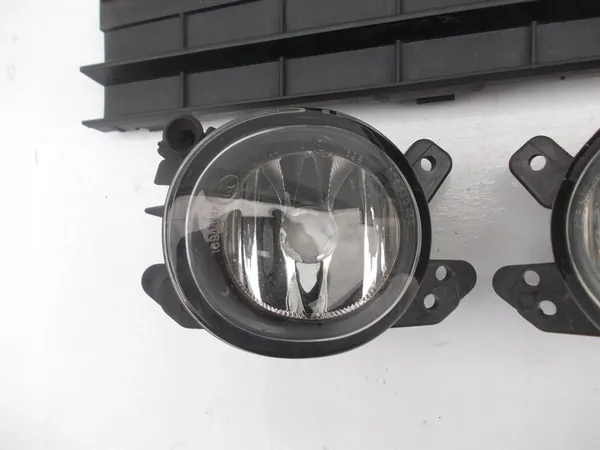 Halogeen Voorbumperrooster Mercedes A W169 Lift A1698871115 image 2