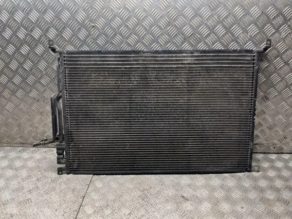 Ilmastointikondensaattori OEM 4E0260401K Audi A8 D3 4.0TDI image 2