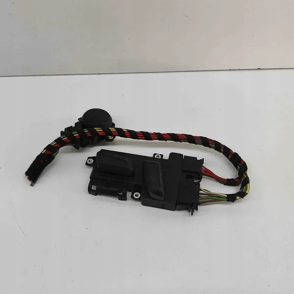 Rechter stoelverstelknoppen Skoda Superb II Estate 8K0959748C image 3