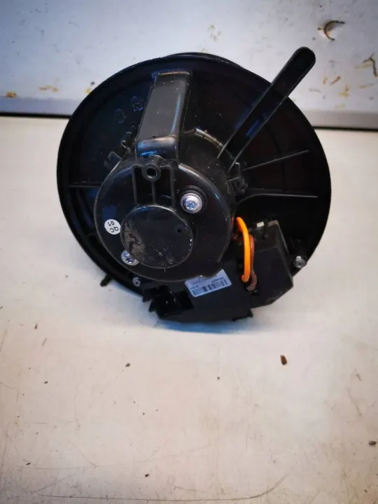 Gebruikte Volkswagen OE blazermotor 1K1820015 image 3