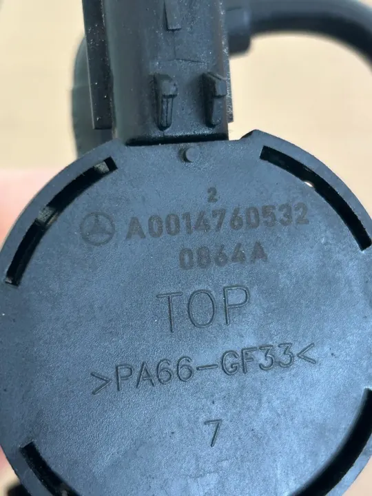 Válvula de vacío OEM A0014760532 para Mercedes W205 image 3
