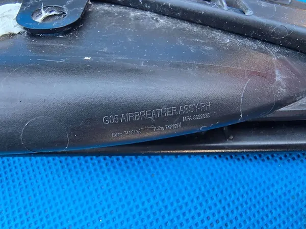 Bordure de Grille D'Aile Droite BMW X5 G05 image 5