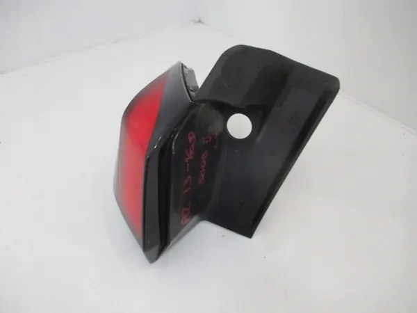 PEUGEOT 5008 II P87 Lámpara Trasera Izquierda image 4