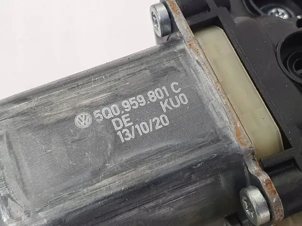 Elevador de vidro dianteiro esquerdo SEAT ATECA 5Q0959801C image 3