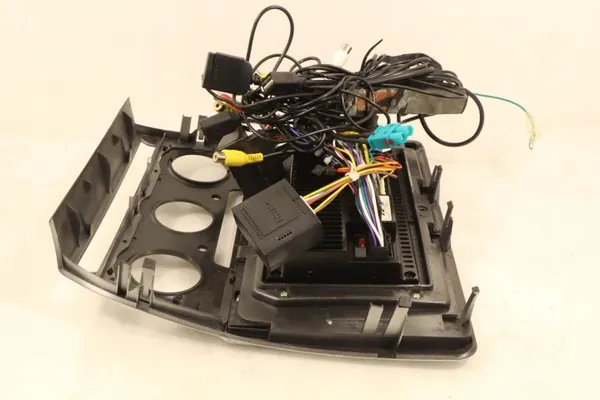Radio Skoda Octavia II Lift OEM 4567823 - Usado image 6