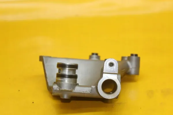 Nockenwellen-Phasenventil Links OEM 6C259-AD Jaguar image 3