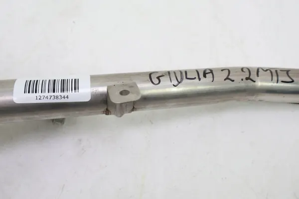 Alfa Romeo Giulia Kraftstoffeinfüllstutzen OEM 00505511570 image 7