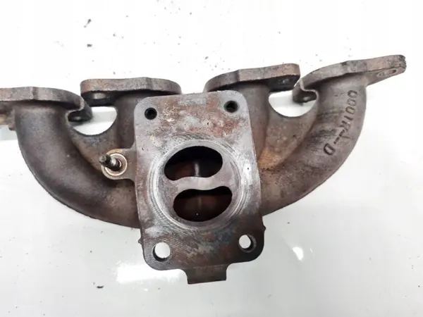 Colector de escape OEM 0001RD Renault Megane 1.4L image 3