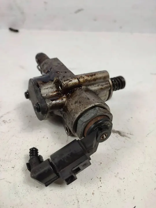 Hochdruckpumpe VW Golf V Passat B6 1.6 FSI OEM 03C127025R image 3