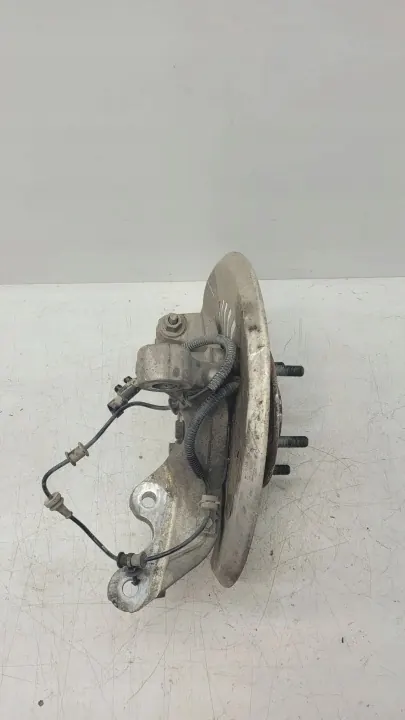 Pivot de roue avant gauche OEM 68189019AB - Chrysler image 3