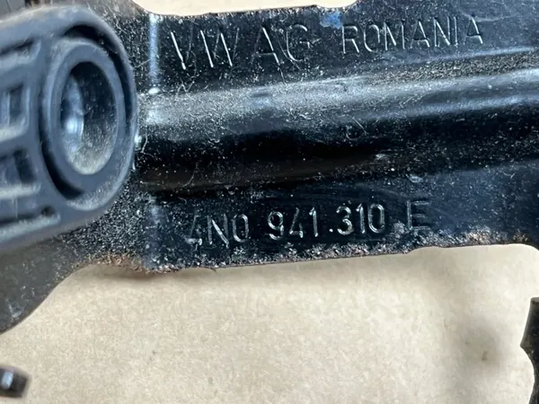 Audi A8 D5 Niveausensor OEM 4N0941310E Rechts Hinten image 3
