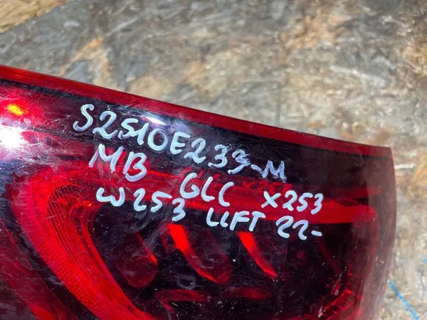 Mercedes GLC I 1 W253 X253 Lift 19-22 Linker Achterlicht A2539062203 image 10