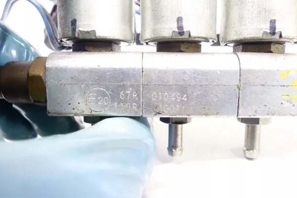 LPG ruiskutuskaide OEM 67R-010494 Jeep Libertylle image 4