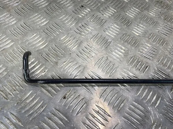 Suporte do capô Cupra Formentor OEM FBZ22425 - Usado image 3