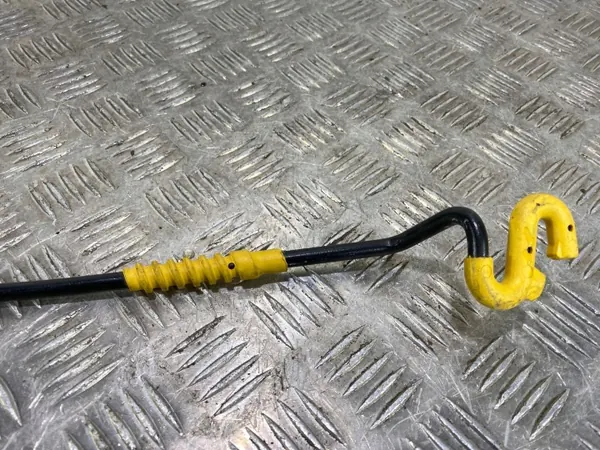 Suporte do capô Cupra Formentor OEM FBZ22425 - Usado image 5