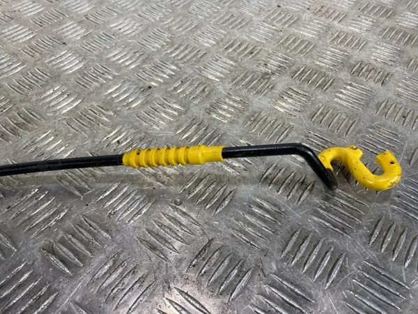 Suporte do capô Cupra Formentor OEM FBZ22425 - Usado image 6