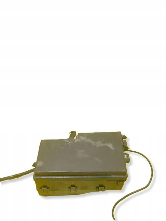 Volvo C30 07 1.8 zekeringkast OEM 30672963 image 2