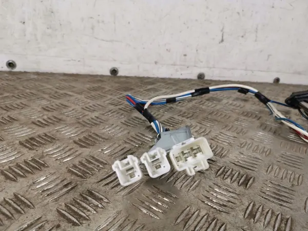 Chauffage électrique Toyota RAV4 XA40 OEM FBZ11547 image 4
