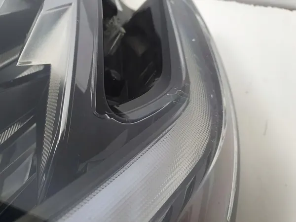 Oikea etuvalaisin Renault Clio V FULL LED 260107933R image 10