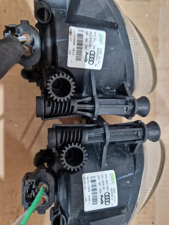 Conjunto de Faróis Audi A5 8T OEM image 2