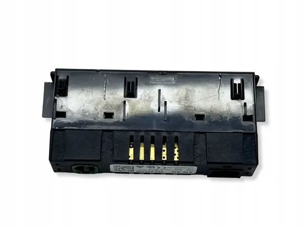 USB-Steckdose OEM 89A035736 für Audi Q4 Sportback e-tron image 3
