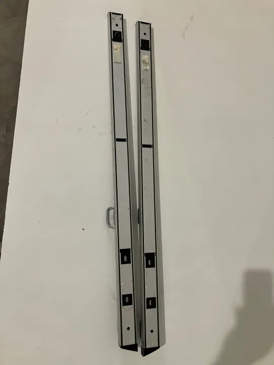 Rails de Barres de Toit OEM 3T9863556A - Skoda Superb image 3