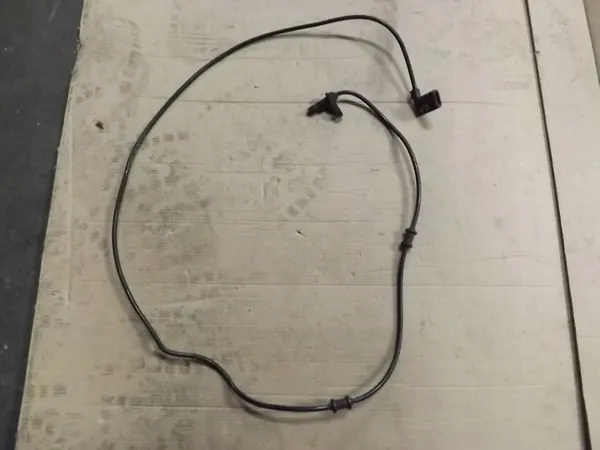 Achterste ABS-sensor Mercedes E-Klasse W211 CLS C219 A2115403017 image 2