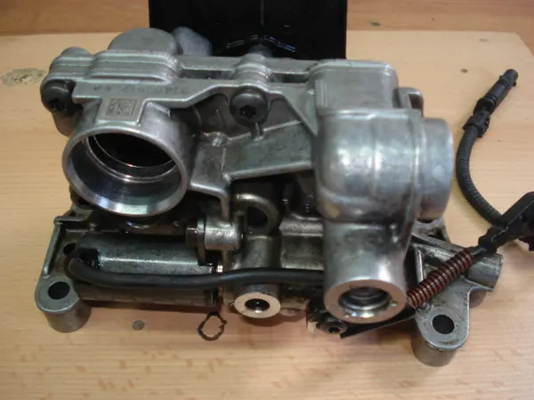 Pompe à huile Volvo OEM 31452517 pour S60 V40 XC60 XC90 image 6