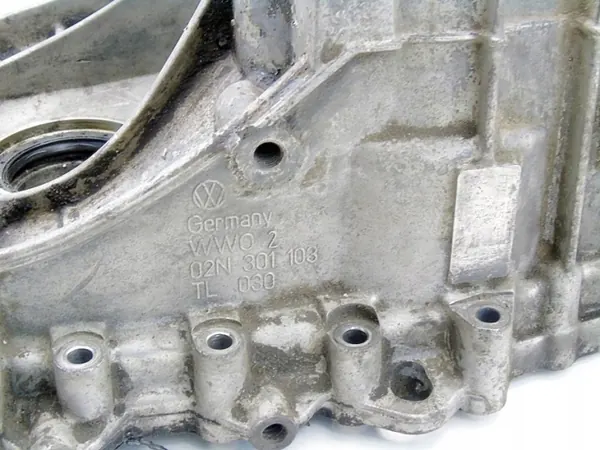 Versnellingsbakbehuizing OEM 02N301103 voor VW 1.9 TDI image 4