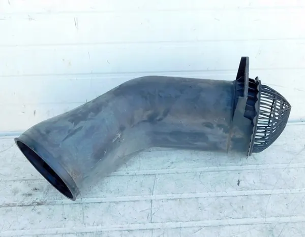 Codo de aire Mercedes-Benz OEM A9425281107 - Usado image 4