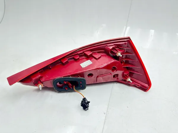 AUDI Q5 8R 08-12 Luz Trasera Derecha 8R0945094B image 4