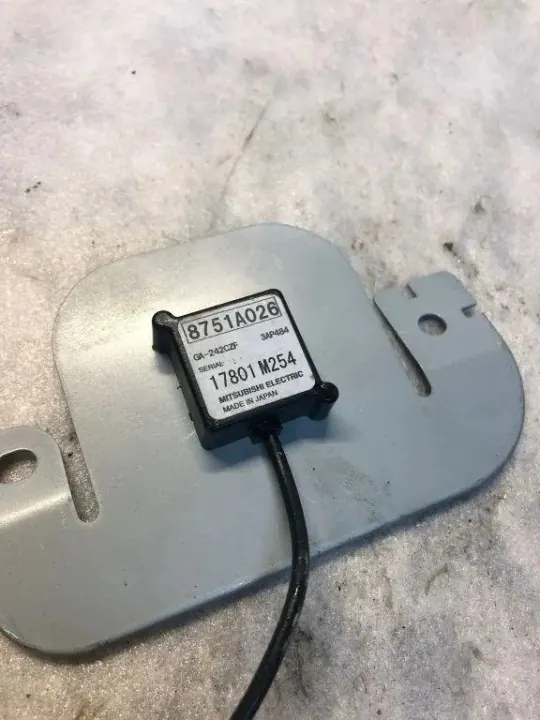 Amplificateur d'antenne OEM 8751A026 pour Mitsubishi Eclipse Cross image 3
