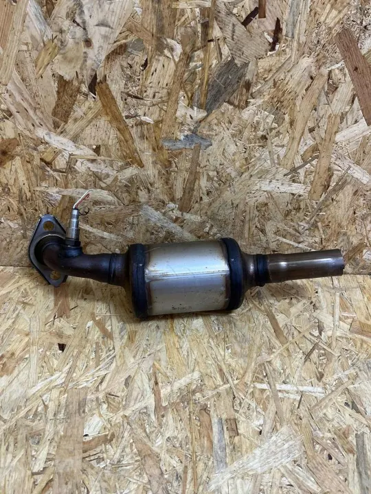 OEM KATALIZATOR NK3 Toyota Aygo X 1.0B 2022- Gebruikt image 2