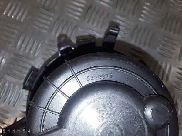 Citroen C5 Verwarmingsventilator OEM bz38379 image 5